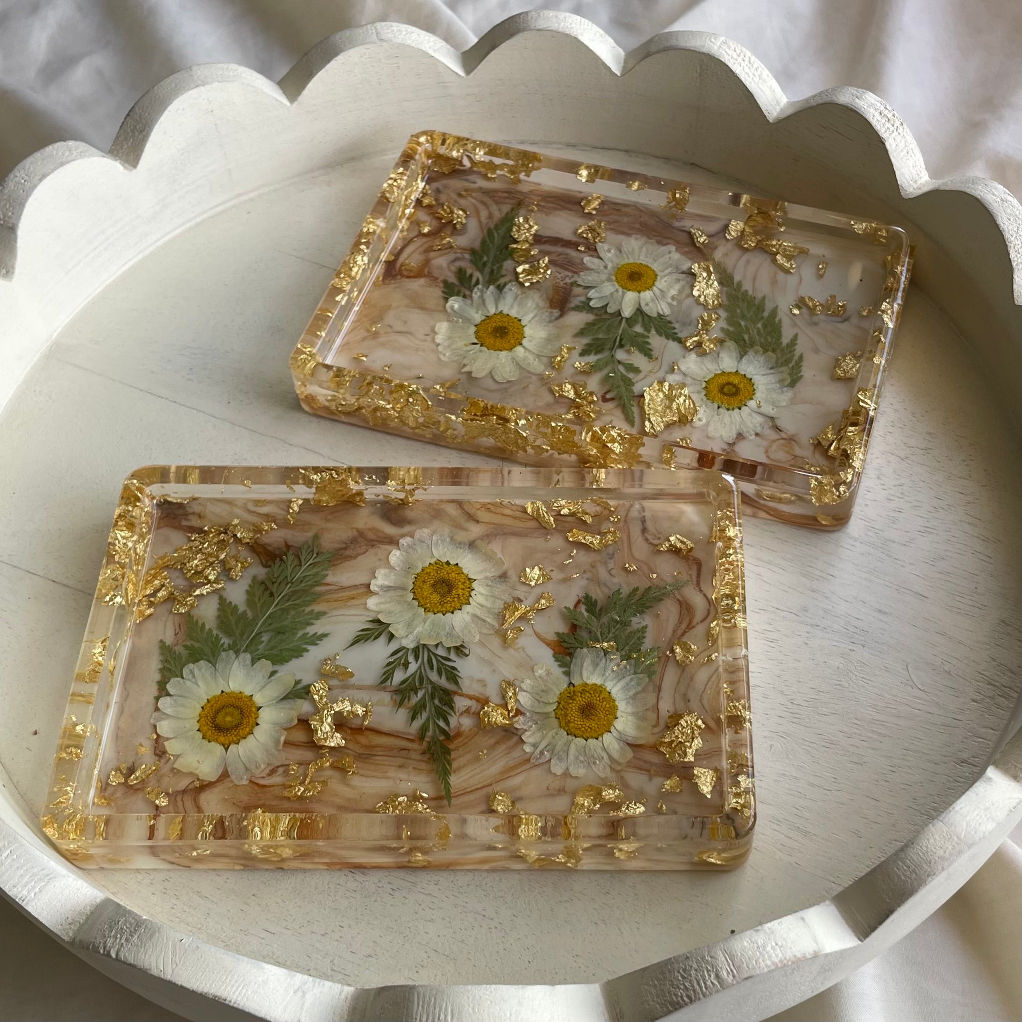 BROWN MARBLED FLORALS — Small Rectangle Tray